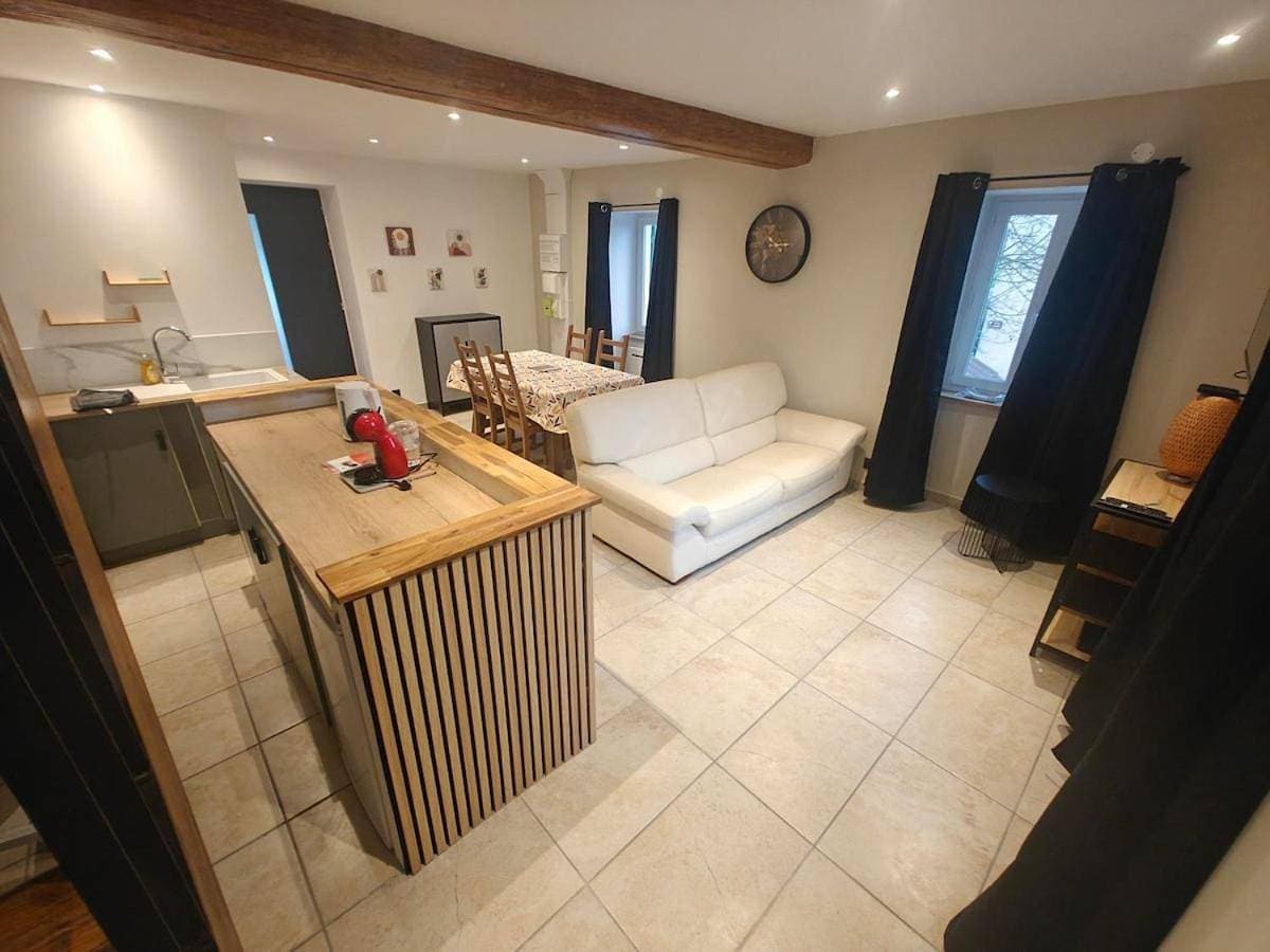 Foto 4 von 8: Two-Bedroom Apartment
