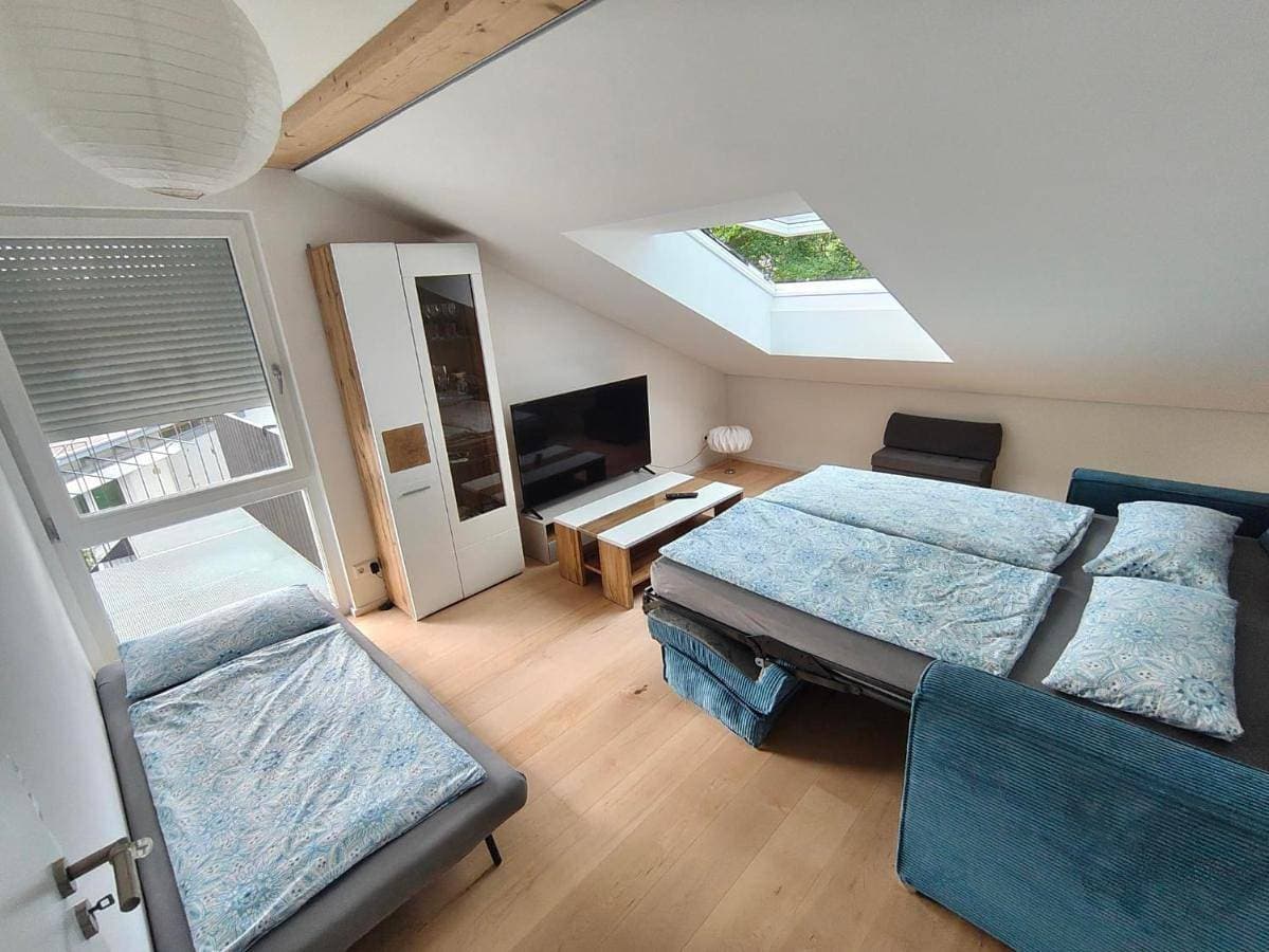 Foto 5 von 25: Two-Bedroom Apartment with Balcony