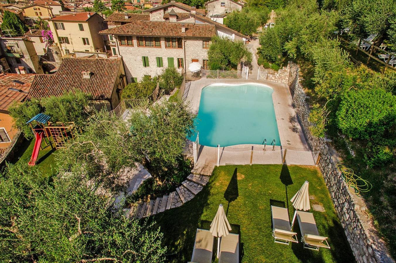 Foto 12 von 39: Borgo Alba Apt. mit Gemeinschaftspool