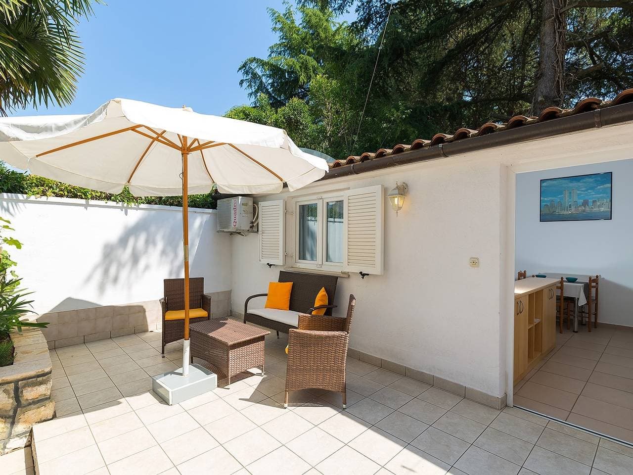 Charmantes Bungalow mit Terrasse - Haustierfreundlich

 1