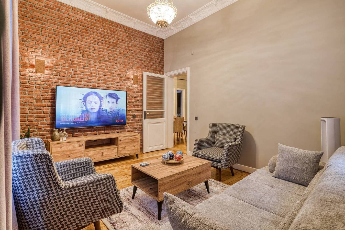 Foto 4 von 49: Premium-Haus, 3 Schlafzimmer, renoviert, Best Loc Kadıköy