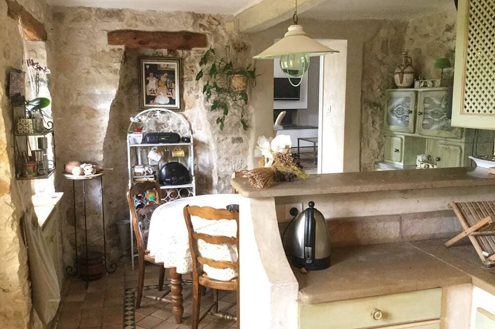 Foto 12 von 15: Charming villa with swimming pool - sleeps 8