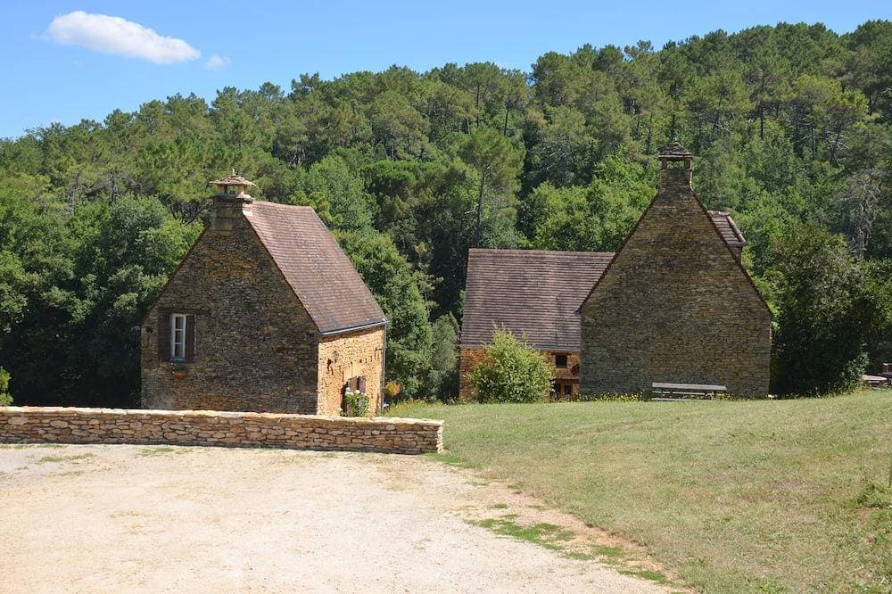 Foto 7 von 14: Authentisches kleines Périgord-Haus mit Salzwasserpool an den Toren von Sarlat