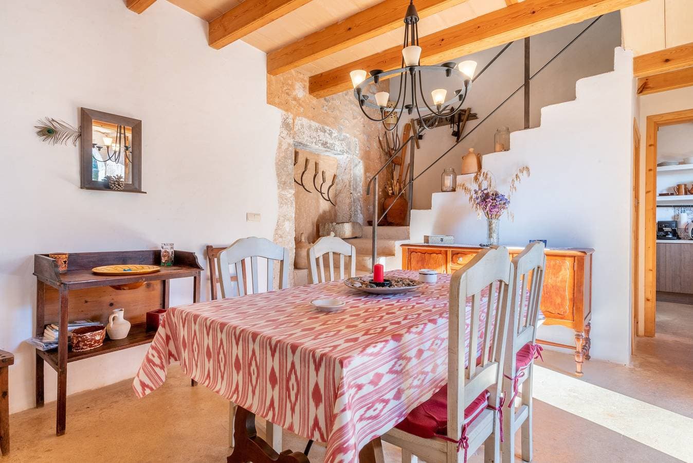 Foto 10 von 25: Charmantes Ferienhaus Can Bonjesus mit Bergblick, WLAN, Garten und Terrasse; Parkplätze vorhanden, Haustiere erlaubt