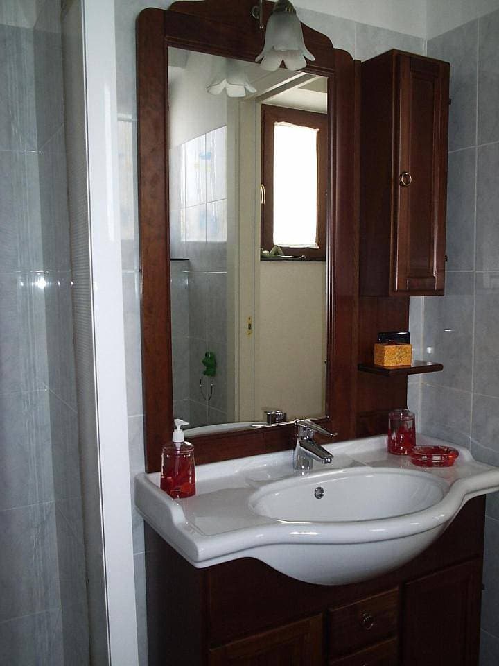 Foto 6 von 10: Quadruple Room