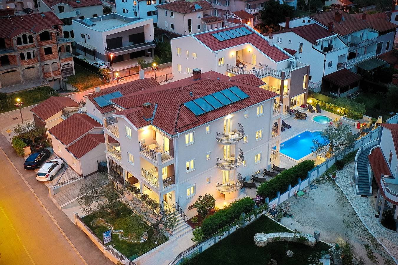 Foto 13 von 34: Ferienwohnung für 3 Personen mit Pool