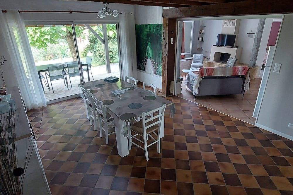 Foto 7 von 20: Le Bellevue, quiet gite with panoramic view 10 minutes from Sarlat