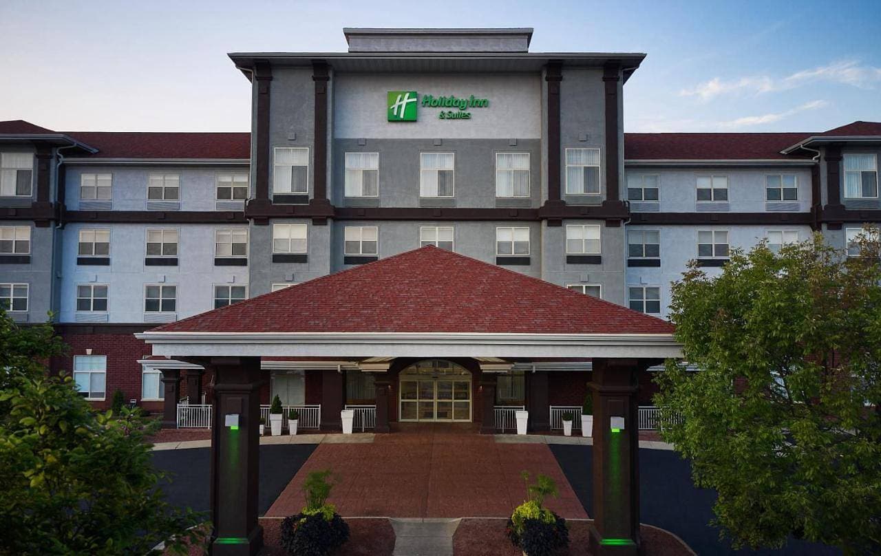 Holiday Inn Hotel & Suites Madison West - Middleton by IHG 1