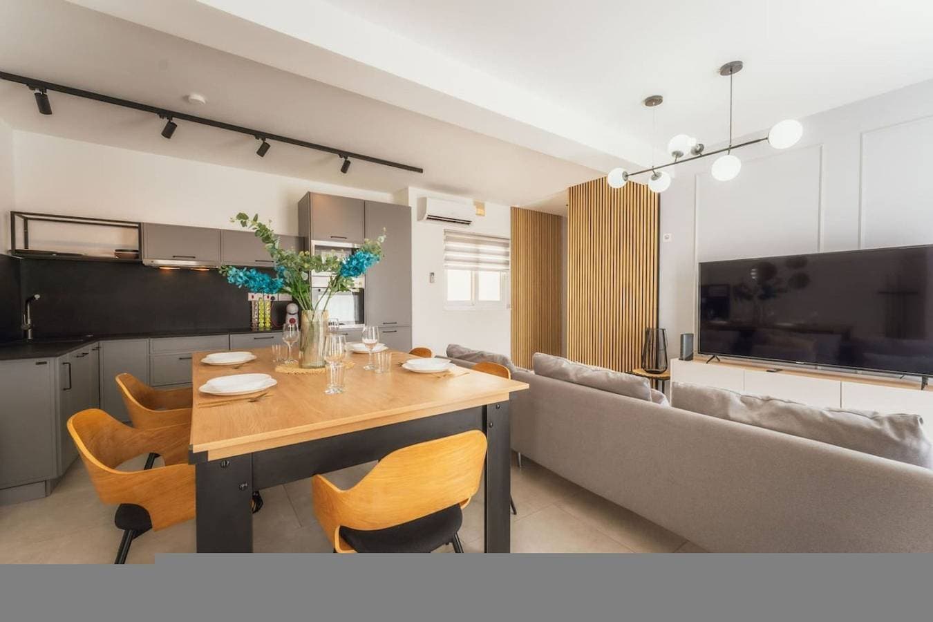 Foto 3 von 42: Ferienwohnung für 4 Personen mit Balkon