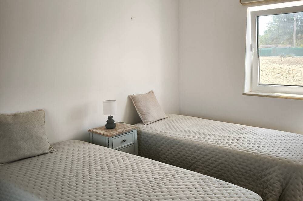 Quinta – Zimmer 3 mit Bergblick, WLAN und Klimaanlage 1