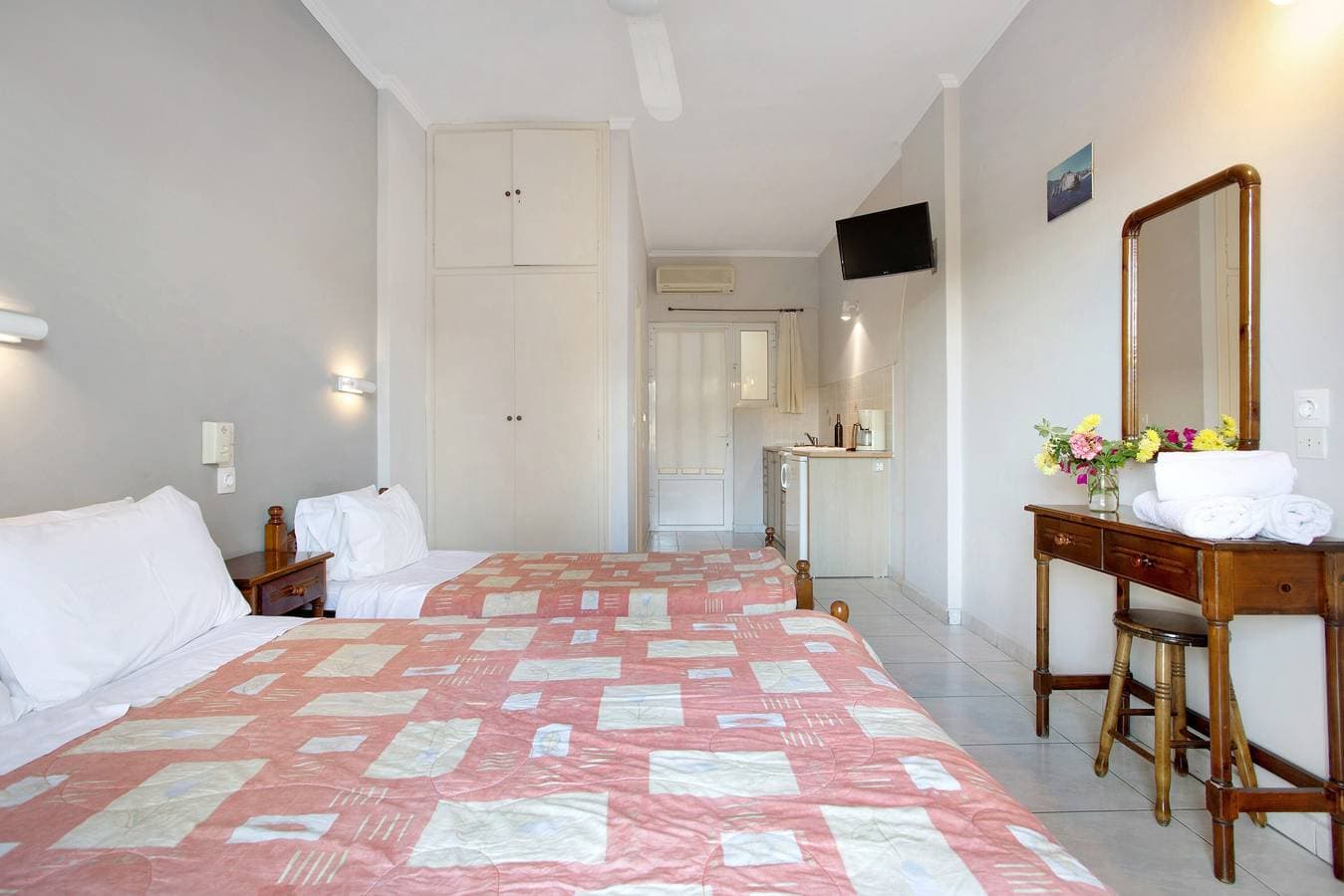 Foto 2 von 20: Einzimmerwohnung  "Dolphin Sea View 11" mit Garten und WLAN