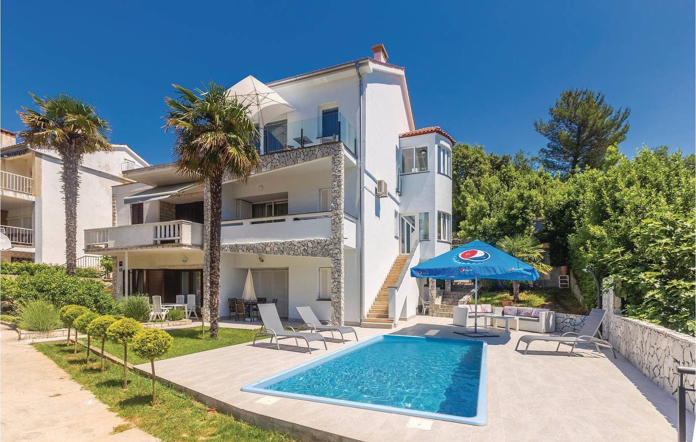 Urlaub am Meer: 2-Zimmer-Wohnung mit Pool und Terrasse, 1,5 km vom Strand entfernt 1