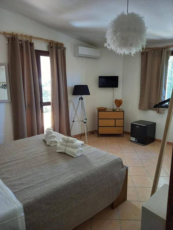 Foto 4 von 13: Large Double Room