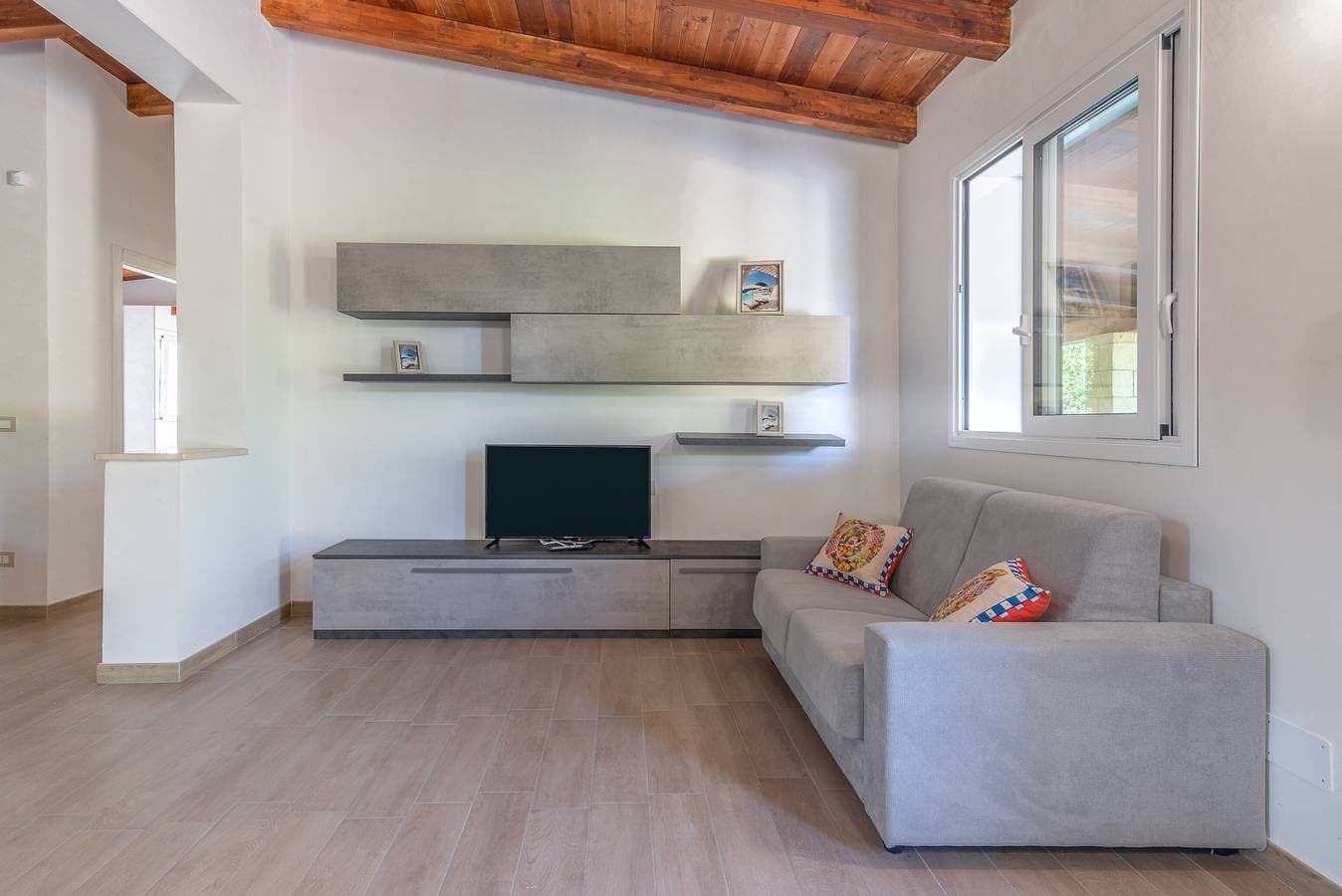 Foto 8 von 33: Villa Lorenzo mit privatem Garten, Whirlpool und WLAN