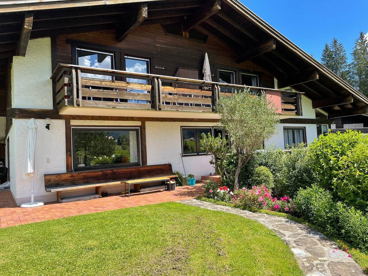 Foto 12 von 22: Ferienwohnung Fewo 2 am Auweg mit Bergblick, Gemeinschaftsgarten und WLAN
