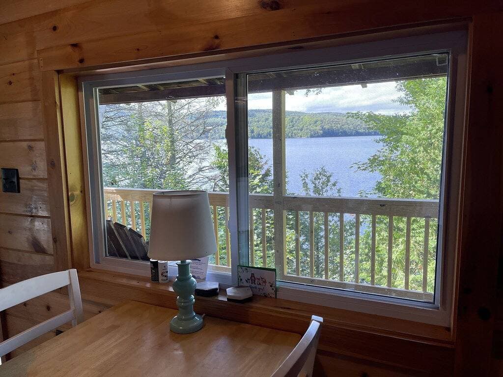 Foto 5 von 19: Lakefront Cabin on Rangeley Lake: Sauna & views