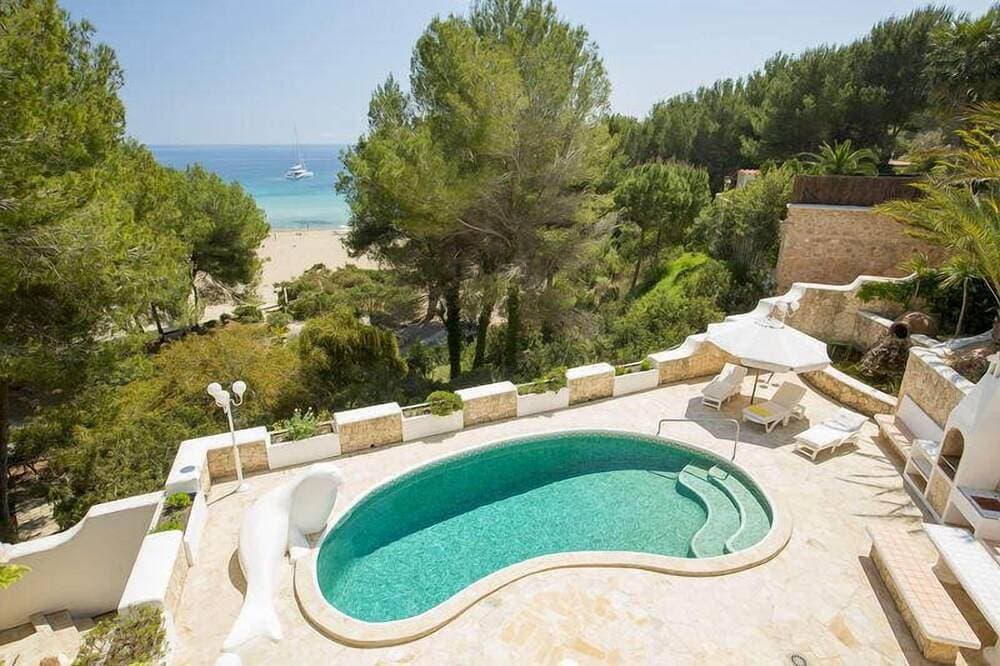 Top Ferienhaus mit Pool direkt 1. Linie am Strand - einzigartig auf Ibiza 1