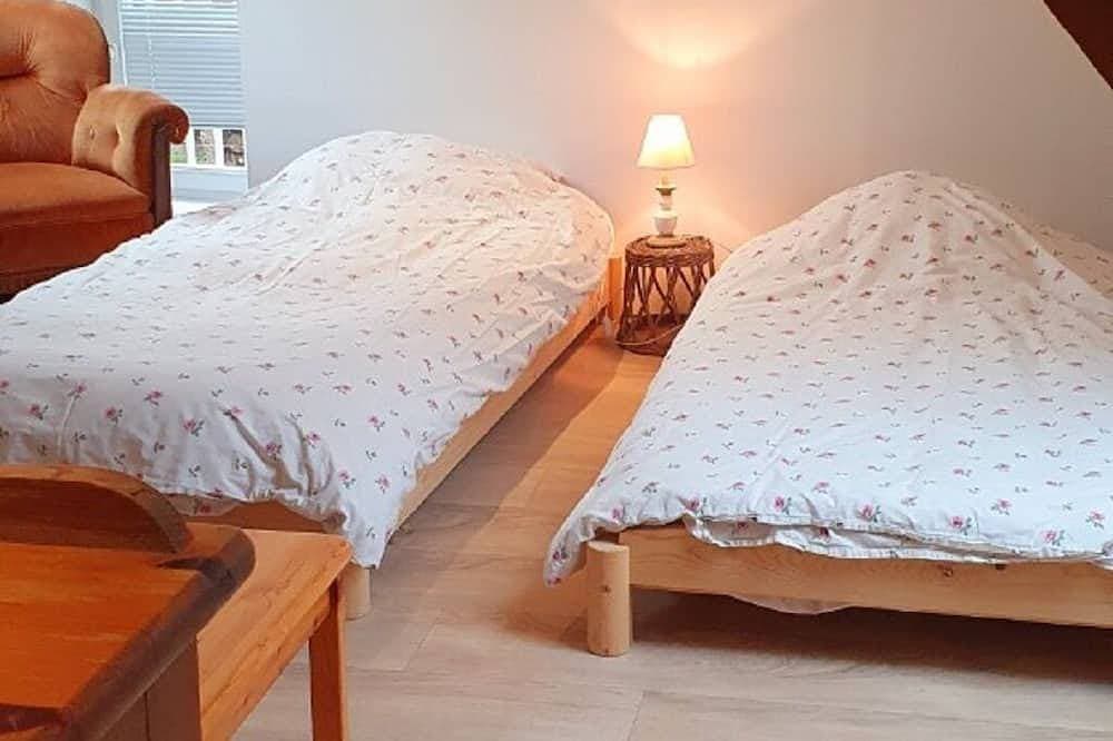 Foto 11 von 30: Tracy sur Mer. Charming renovated residence for up to 12 people