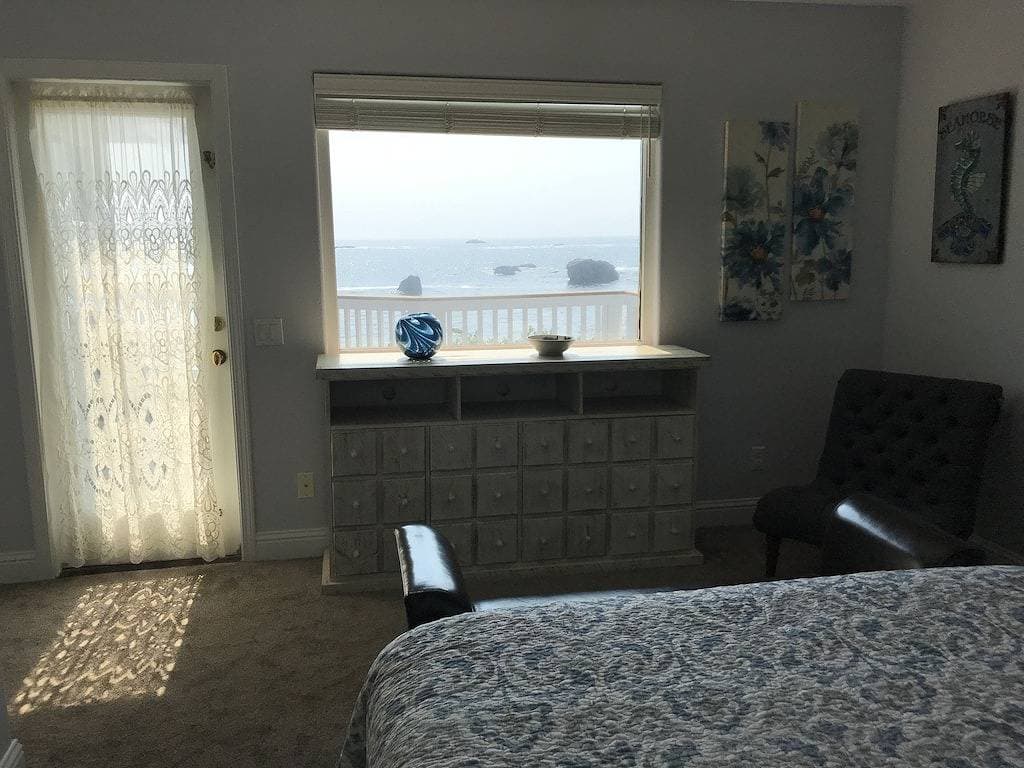 Foto 6 von 18: Oceans Edge-Beach Front Ferienhaus
