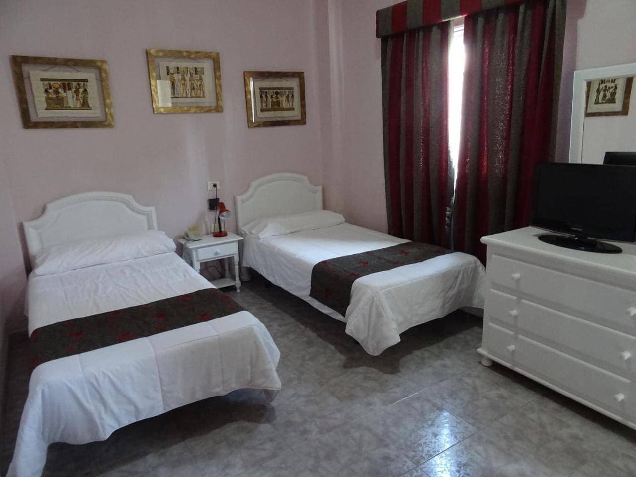Foto 10 von 11: Double or Twin Room