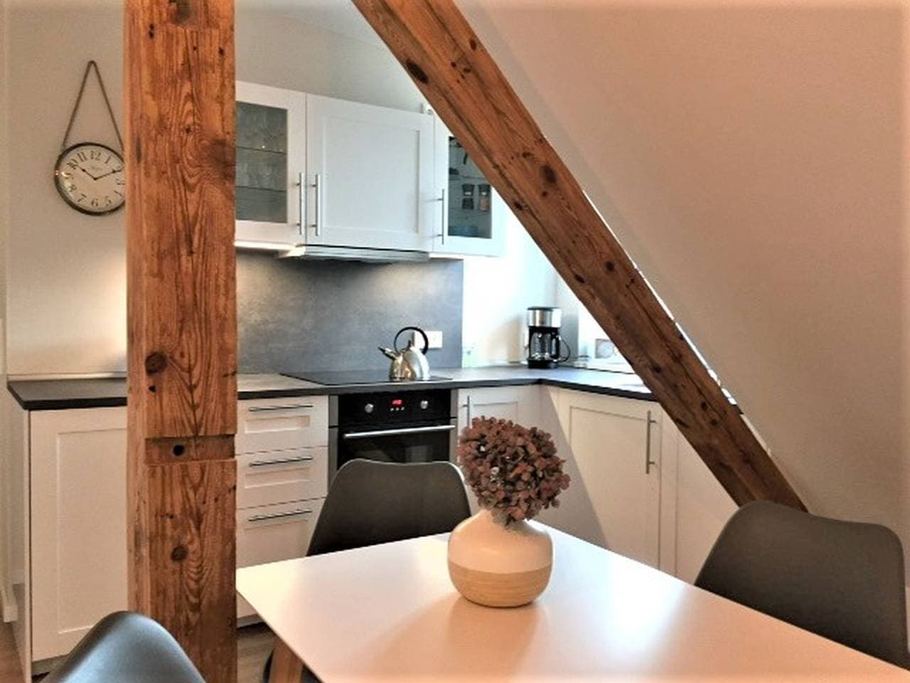Foto 3 von 27: Ferienwohnung 'Mit Sauna' mit Privatterrasse und Wi-Fi