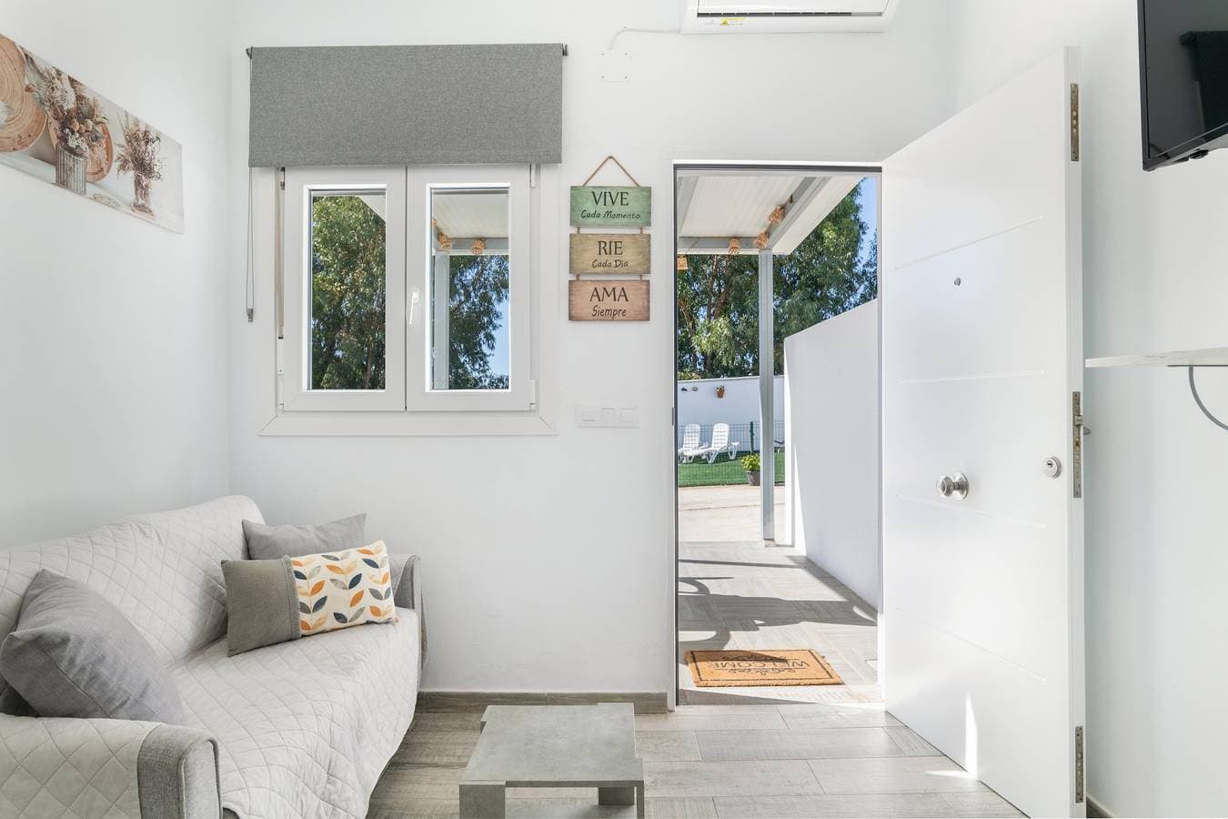 Foto 4 von 22: Ferienhaus 'Apartamentos La Esencia Del Sur B' mit Gemeinschaftspool, Wi-Fi und Klimaanlage