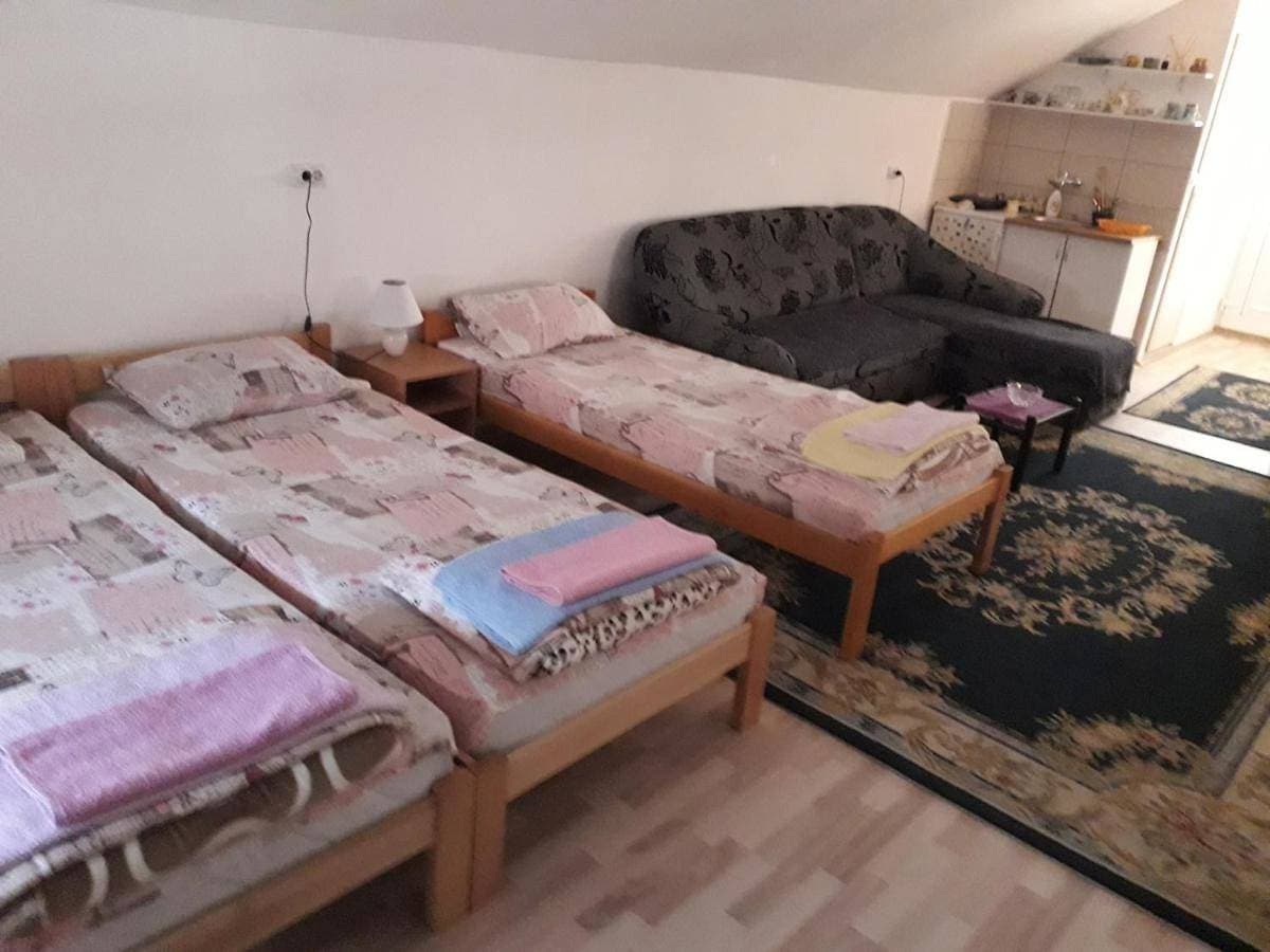 Foto 4 von 149: Guest House Vila Banjica