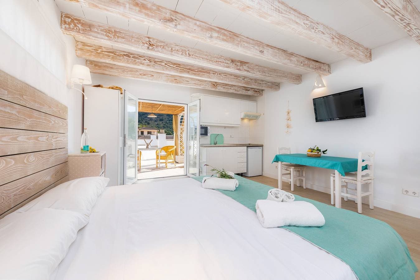 Foto 8 von 28: Ferienwohnung nahe dem Strand mit Poolzugang, privater Terrasse, Klimaanlage und WLAN