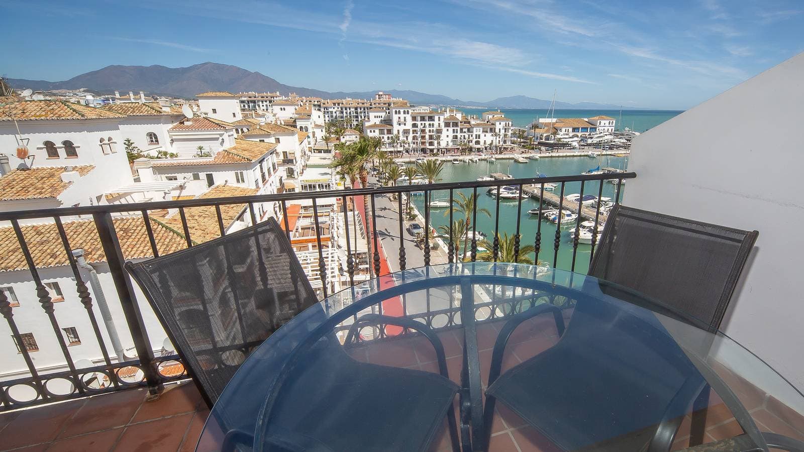 Foto 4 von 40: Marina Real 264