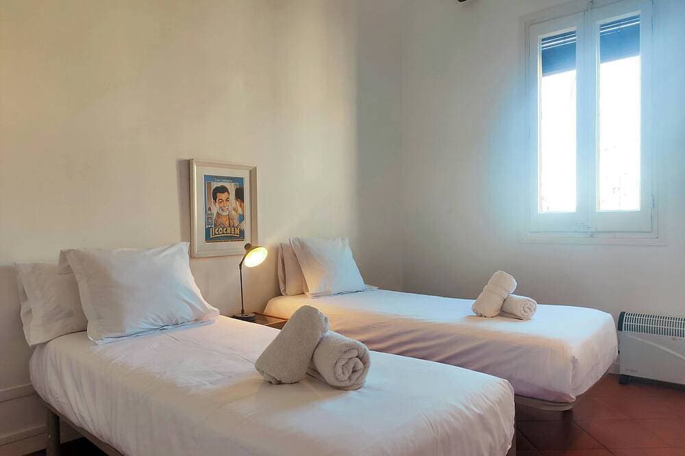 Foto 4 von 16: Sunny, Central & Tranquil. 1br. Plaça Catalunya Rb