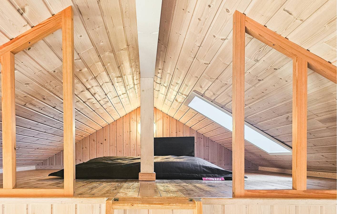 Foto 12 von 19: Ferienhaus für 8 Personen mit Whirlpool