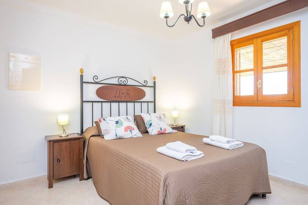 Foto 2 von 30: Els Xiprers - Wunderschönes Landhaus mit privatem Pool und WLAN
