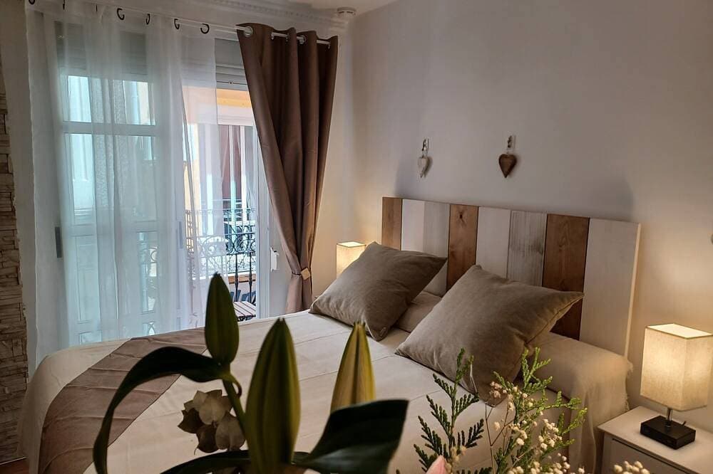 Foto 10 von 30: Fantastic central and romantic studio 5 min. from the beach-Wifi-Aire Acon.