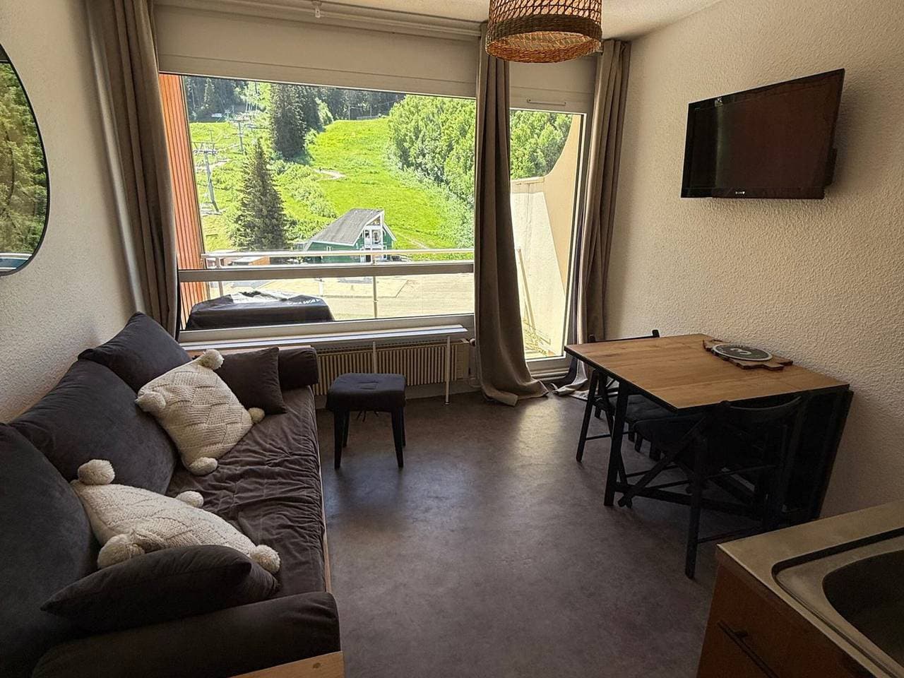 Studio-Kabine 24m² direkt an der Piste mit Balkon 1