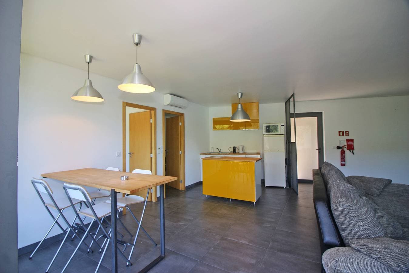 Foto 7 von 23: Apartamento Lobo - Casas Barca do Rio - Gerês