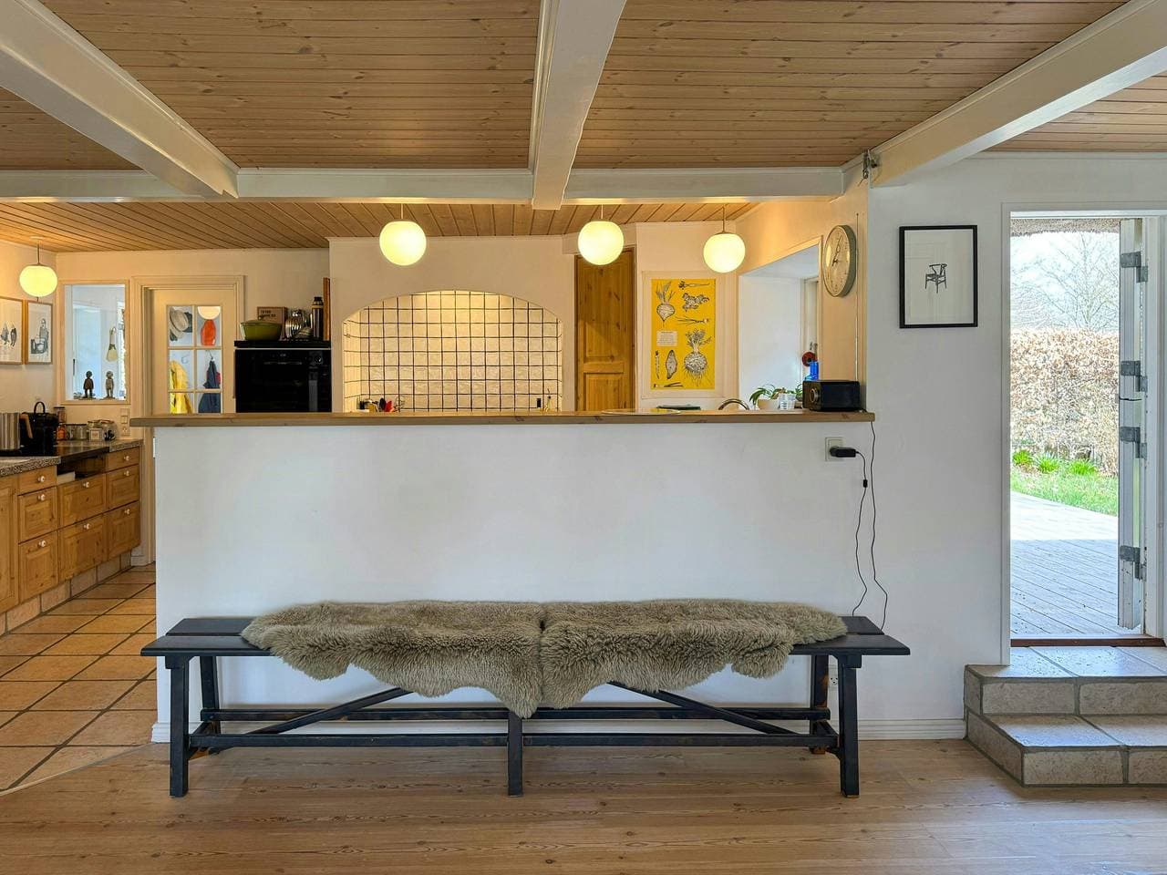 Foto 9 von 24: Historisches Reetdachhaus aus dem Jahr 1750 in Husby