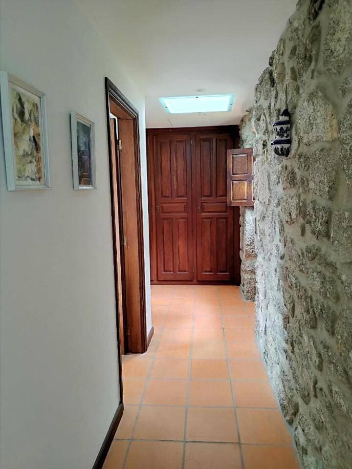 Foto 13 von 37: Three-Bedroom House