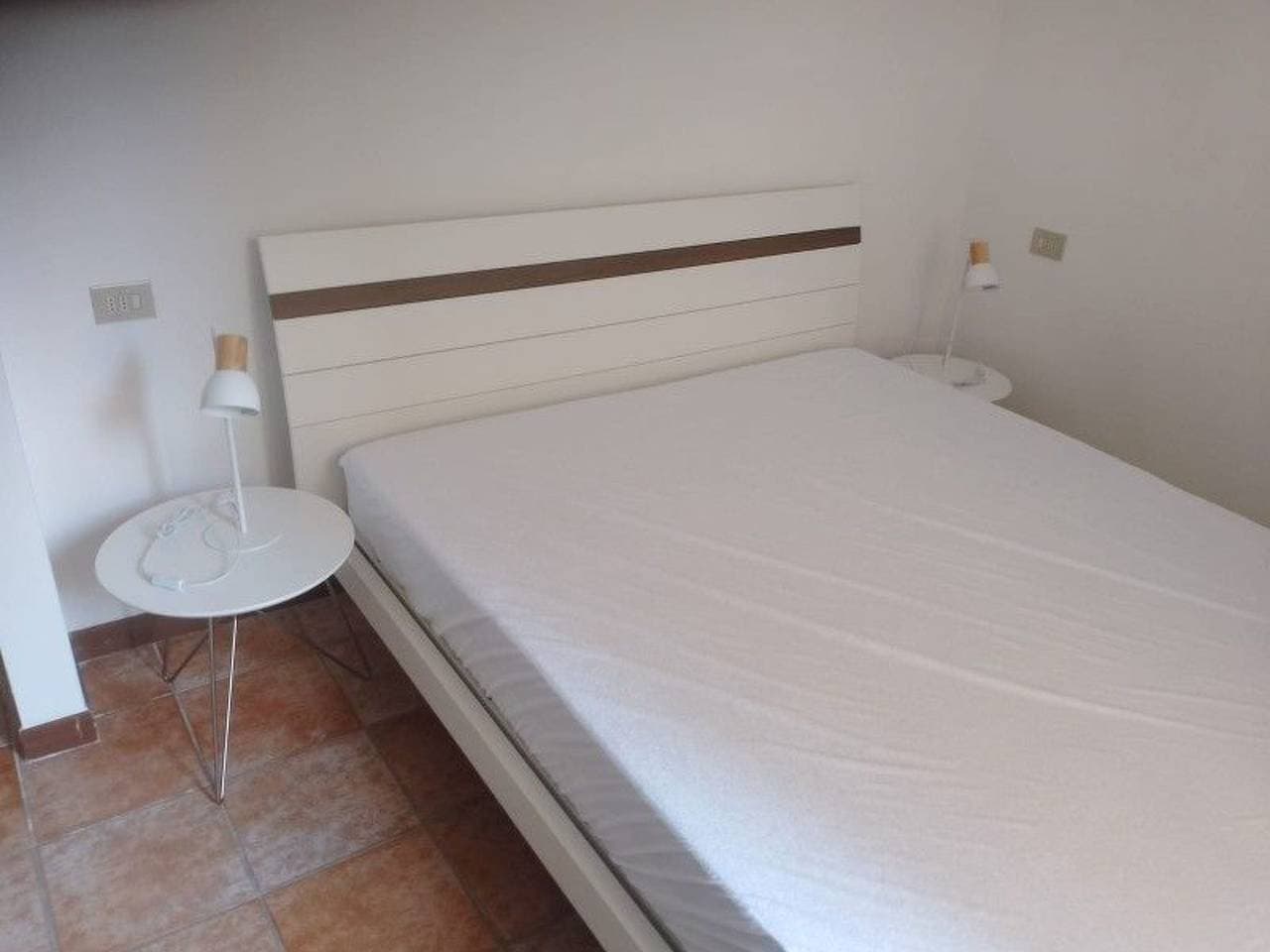 Foto 12 von 22: Zwei-Zimmer-Wohnung mit Seeblick