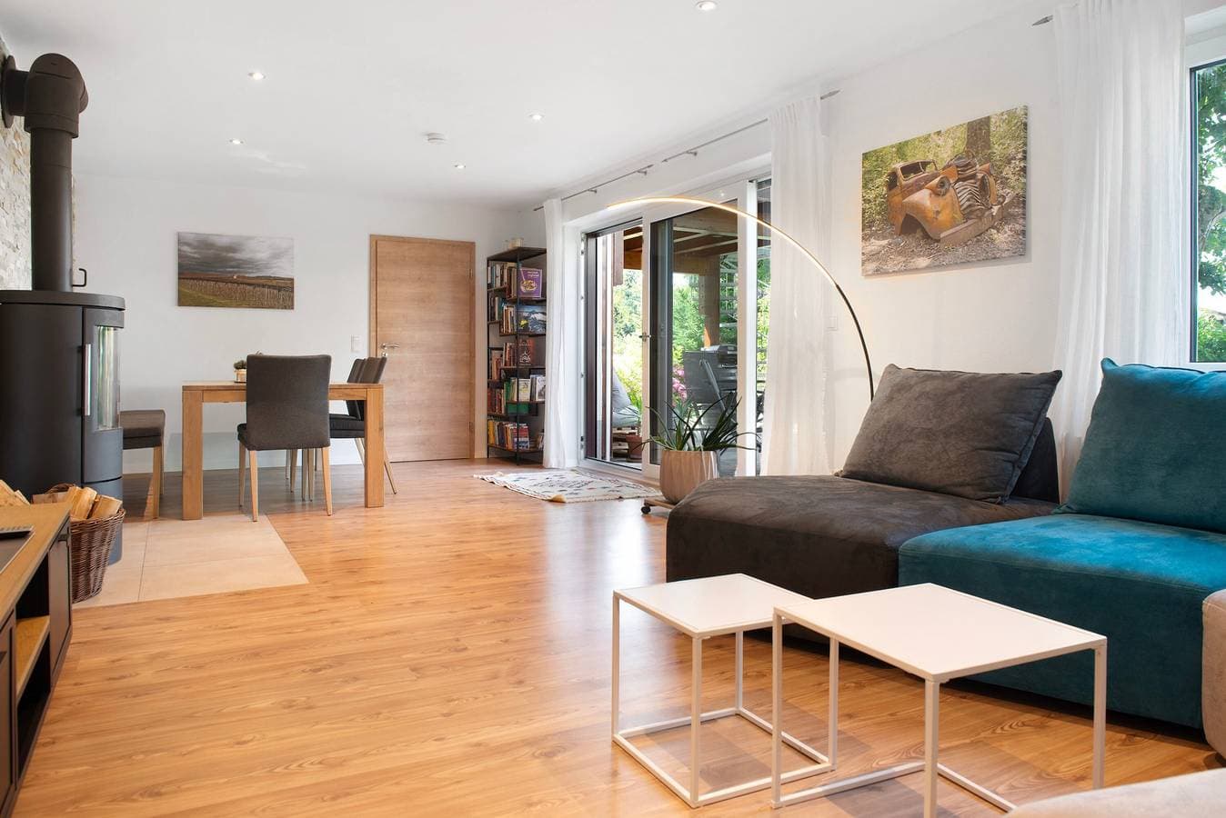 Foto 4 von 30: Ferienwohnung 'Fewo Fuchs' mit Privatterrasse, Gemeinschaftsgarten und WLAN