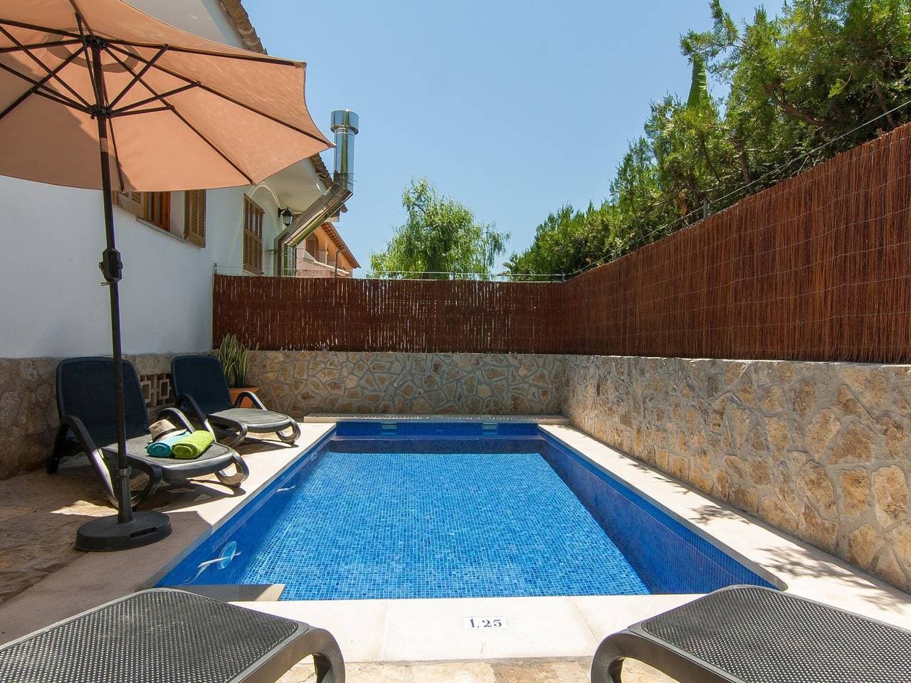 Foto 8 von 26: Marblava - Gemütliches Ferienhaus mit Schwimmbad in Platges de Muro, 100 Meter v