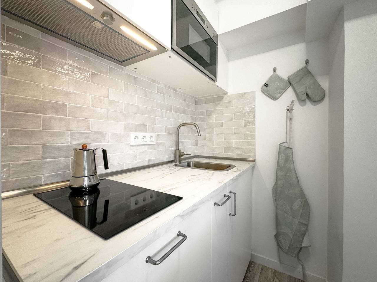 Foto 5 von 9: M Lima: habitación perfecta para vivir y