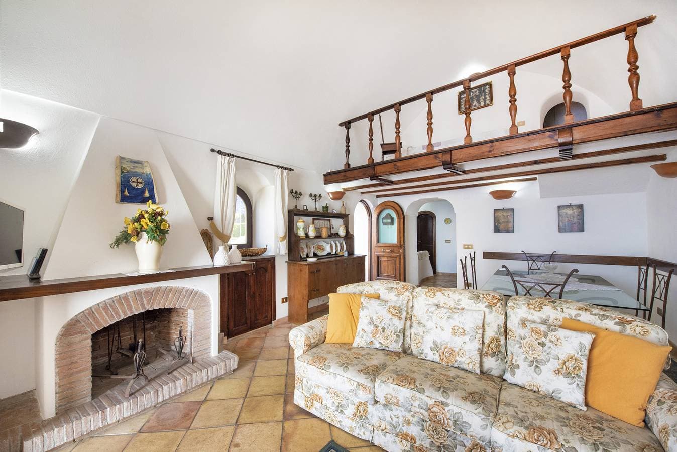 Foto 4 von 42: Villa w/ terrace overlooking the sea by Wonder...
