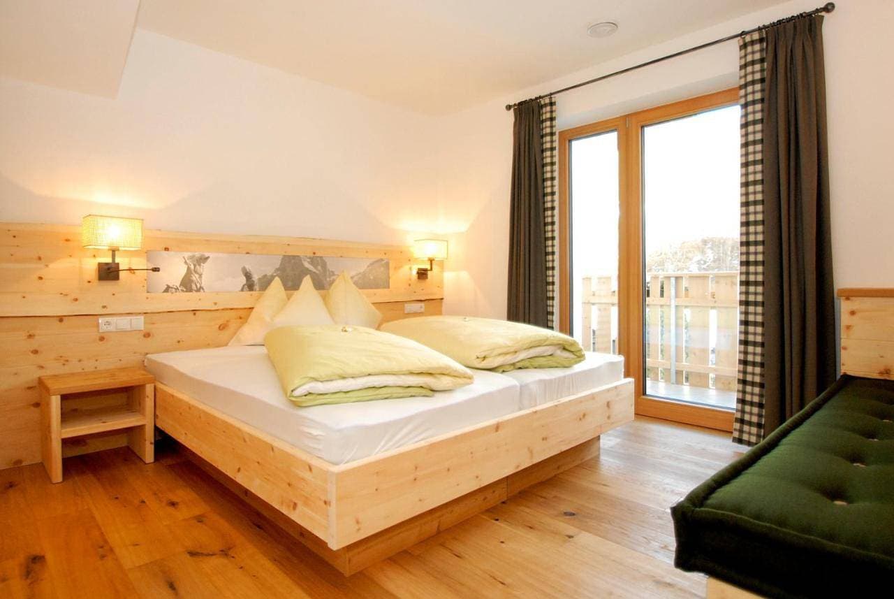 Foto 6 von 9: One-Bedroom Apartment with Balcony