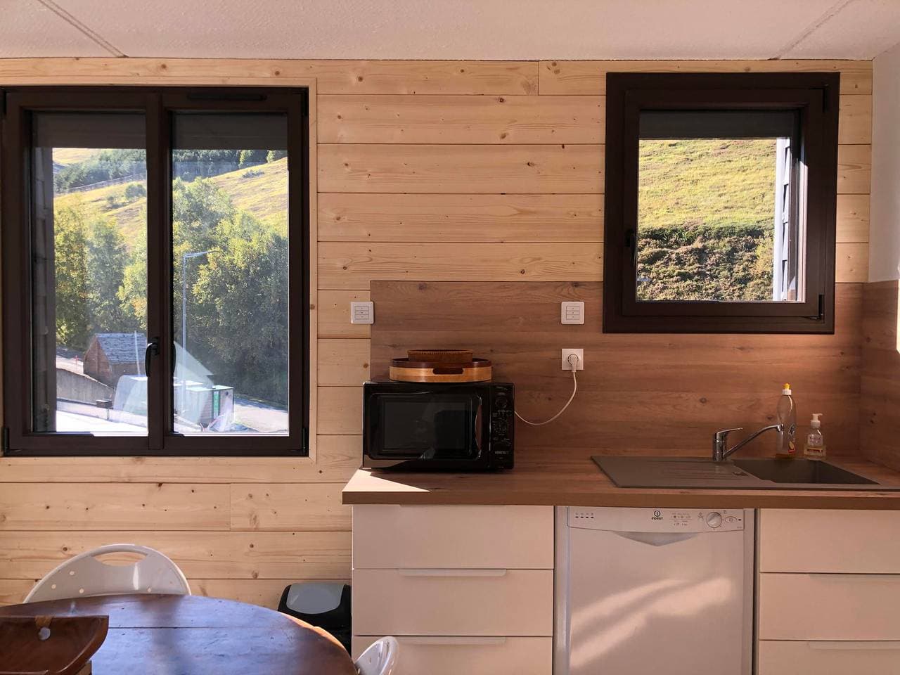 Foto 4 von 14: Komfortable 2-Zimmer in Agudes mit Aufzug und ausgestatteter Küche
