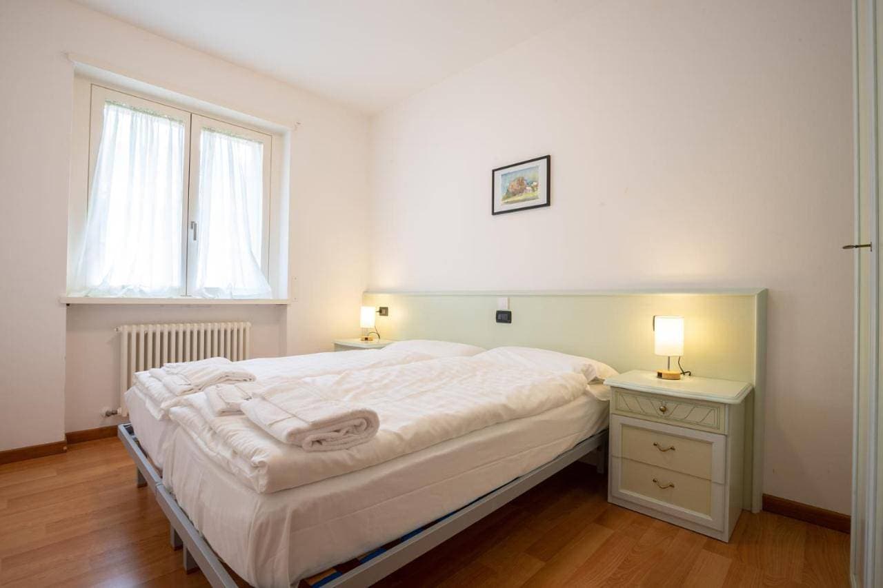 Foto 7 von 43: Two-Bedroom Apartment
