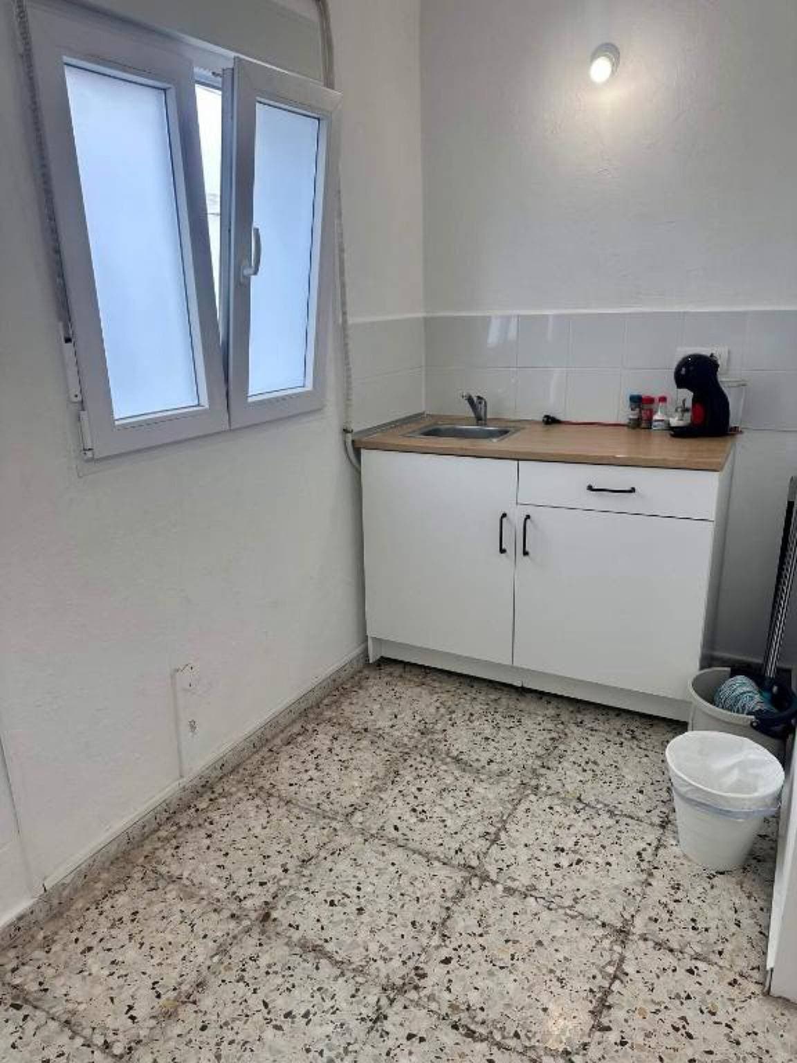 Foto 5 von 11: Ferienwohnung 'A' mit WLAN und Klimaanlage