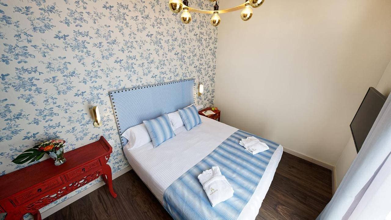 Foto 7 von 10: Standard Double or Twin Room