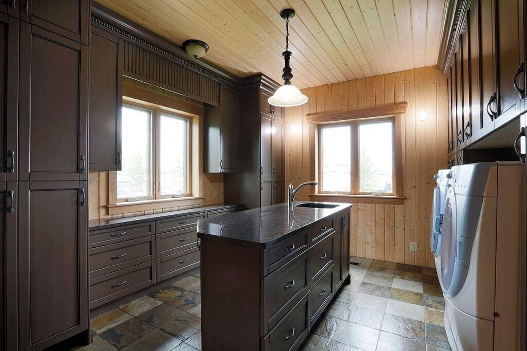 Foto 2 von 17: Luxury Lakefront Cabin on Falcon Lake
