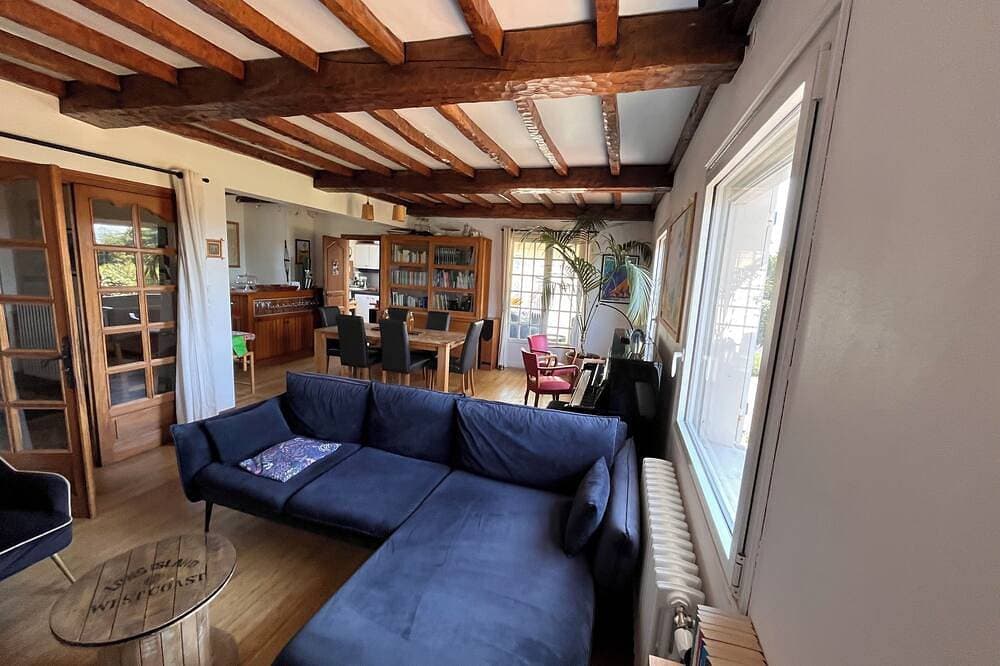 Foto 10 von 28: 5-bedroom house with ocean views, just 5 minutes from the beach!