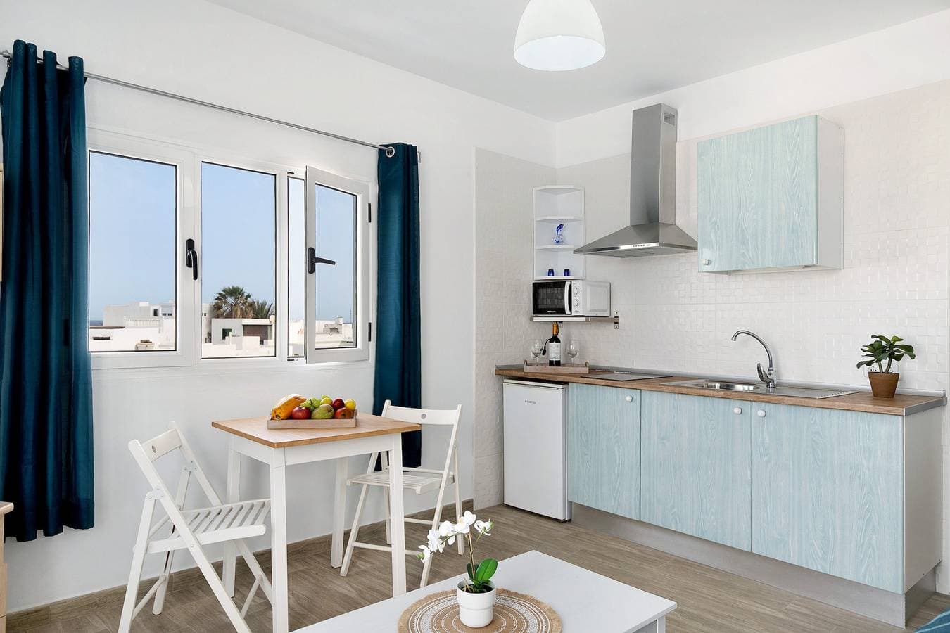 Foto 6 von 22: Ferienhaus "Viviendas El Pescador - Ancla" mit Meerblick, privater Terrasse & WLAN